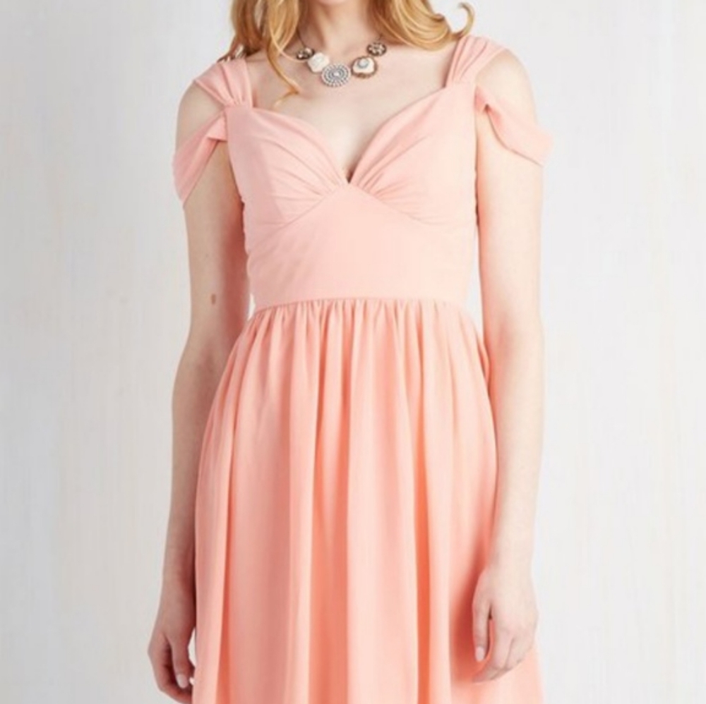 Modcloth Flowy Pink Dress